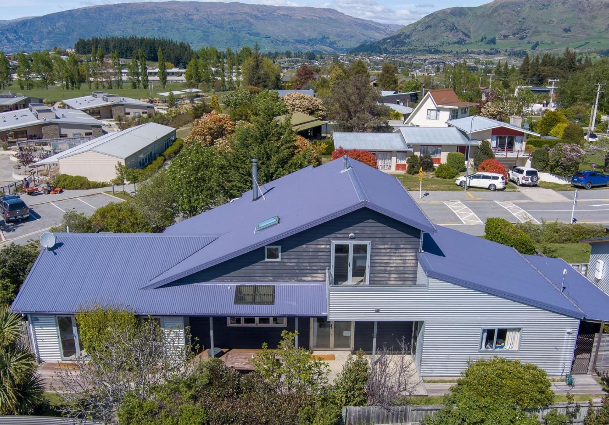 Views On Koru * Wanaka