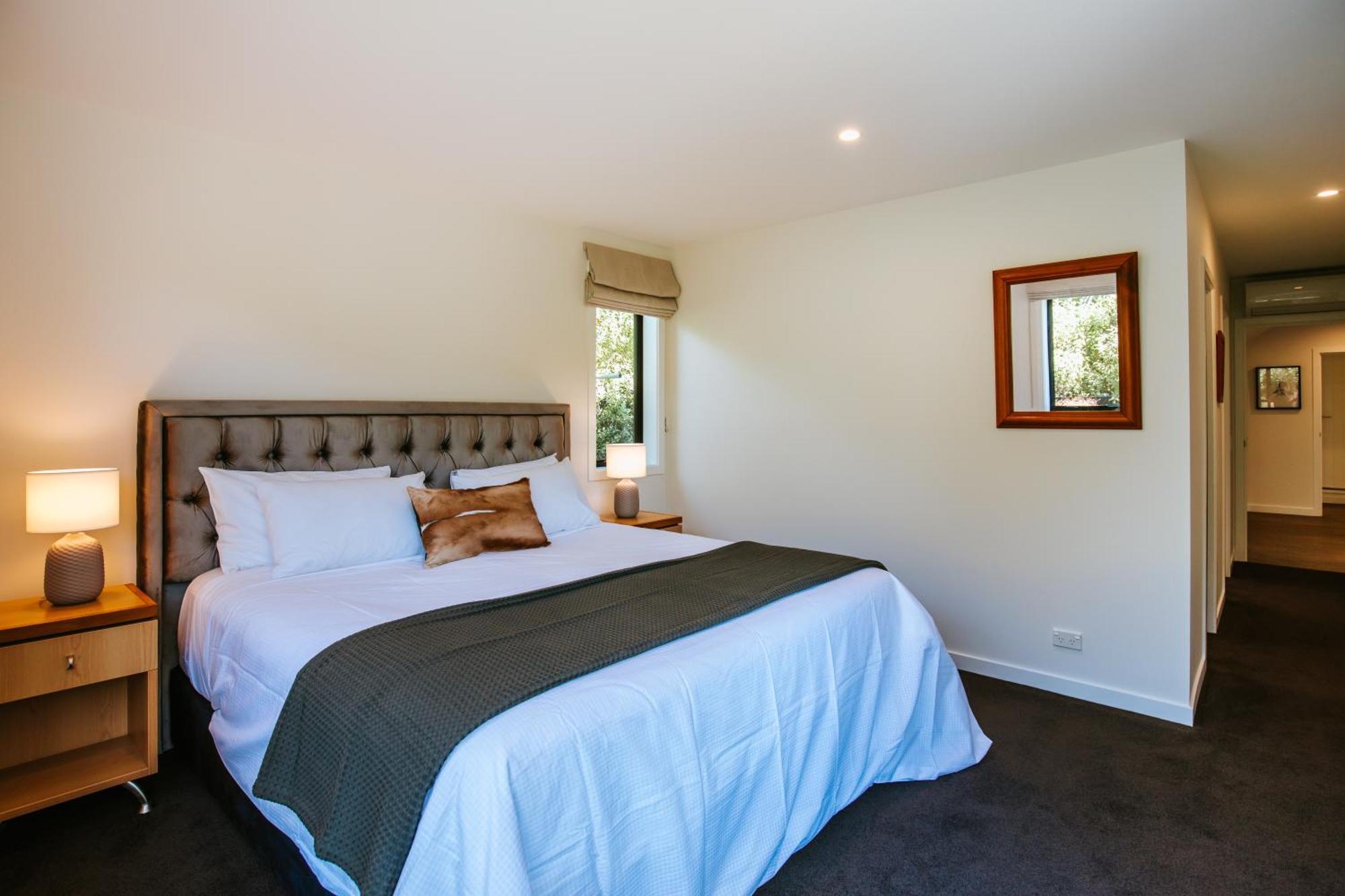 Number 3 - Close To - Family Friendly Holiday home *
