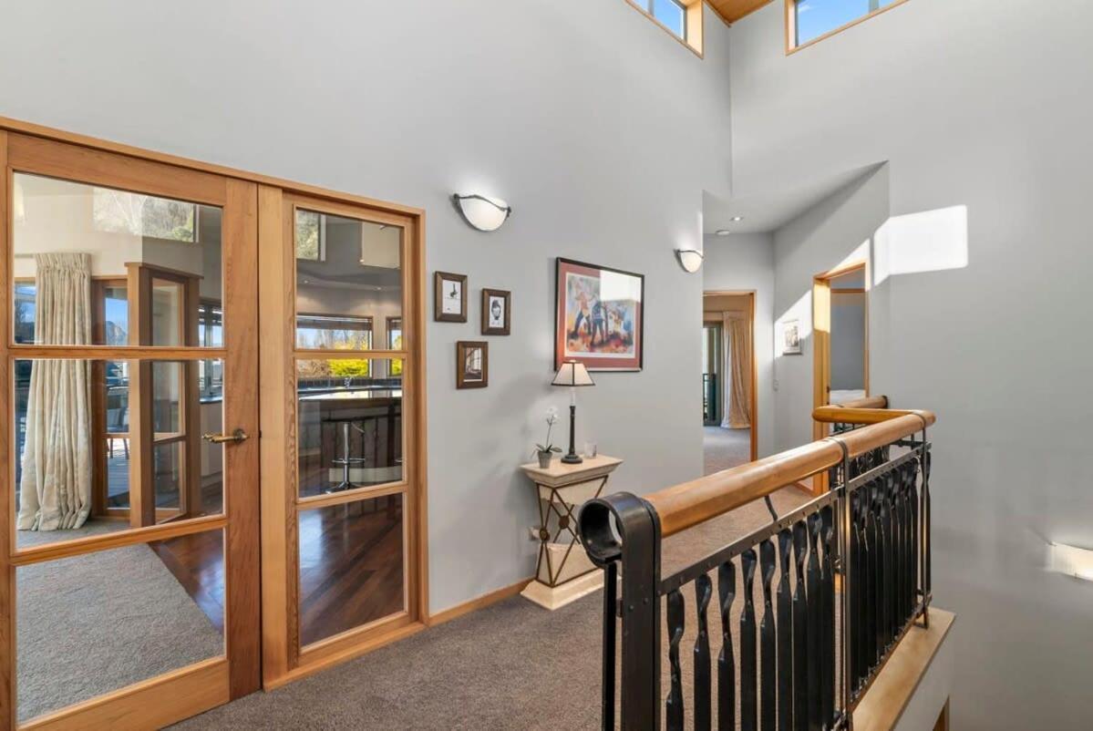 Lake View Holiday home