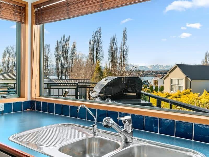 Lake View Holiday home