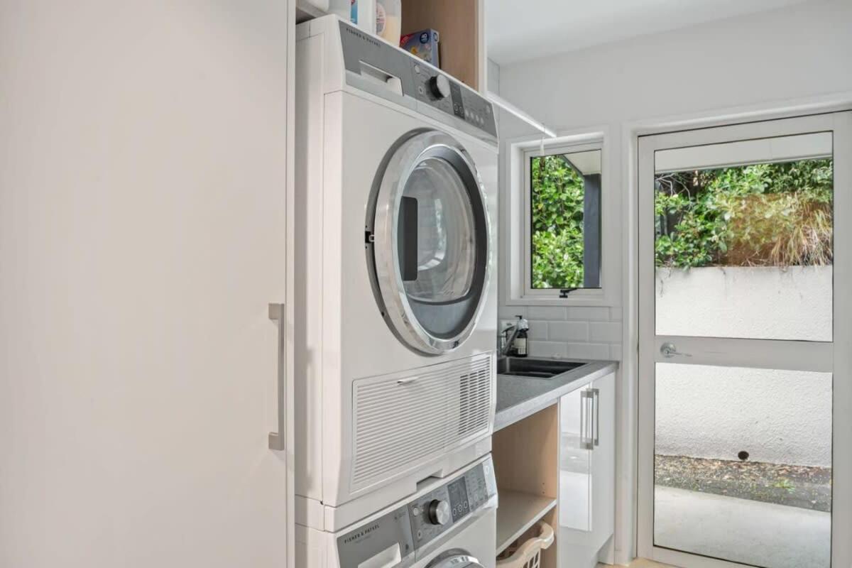Holiday home Lakeside Premier *