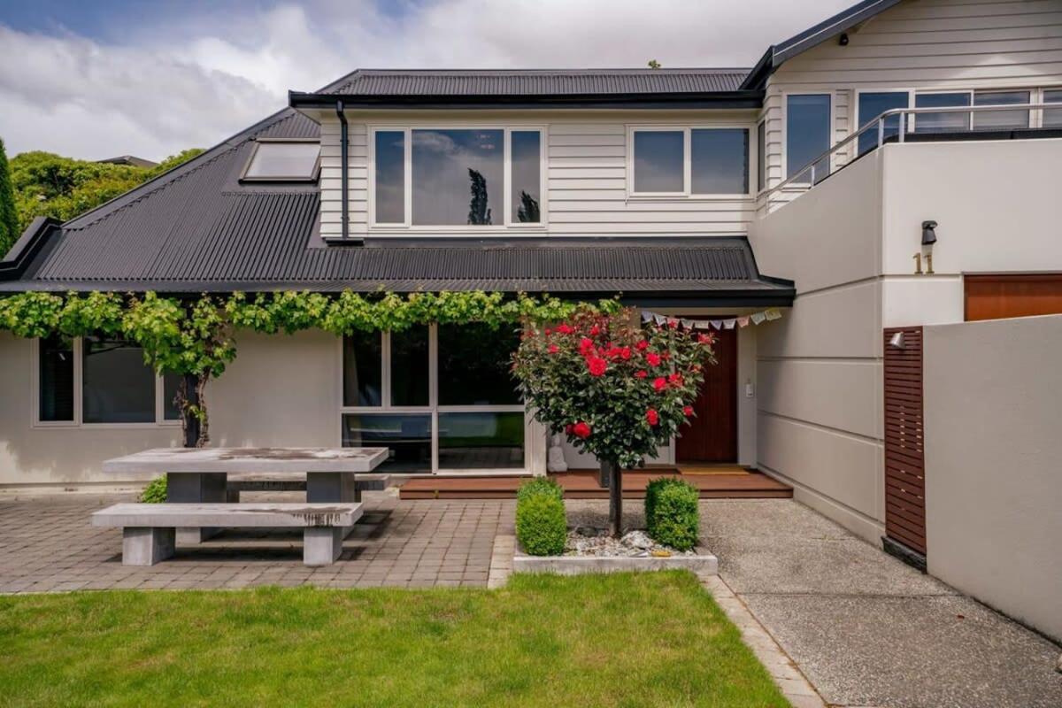 Lakeside Premier * Wanaka