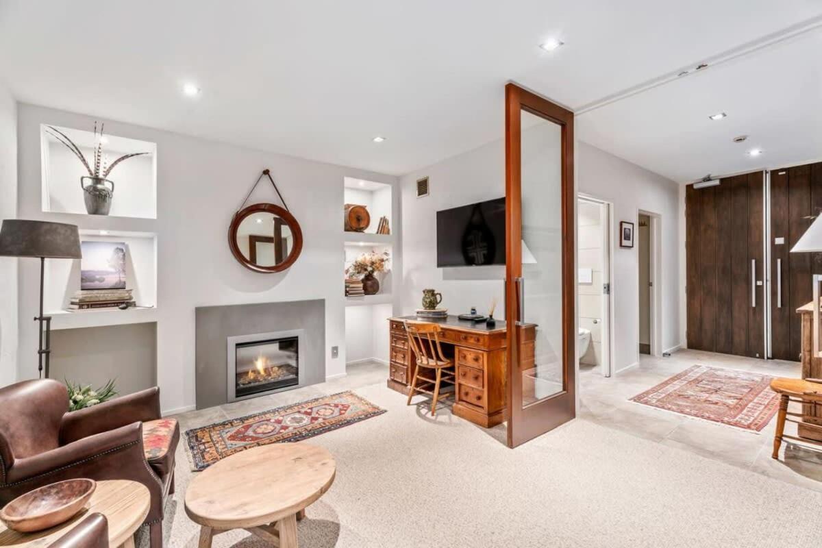 Pembroke Luxury Apartment Wanaka