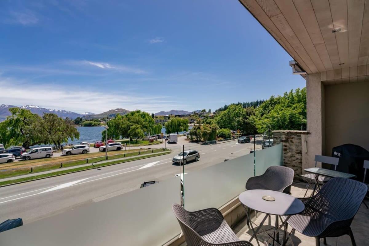 Pembroke - Luxury 1 Bedroom Apartment