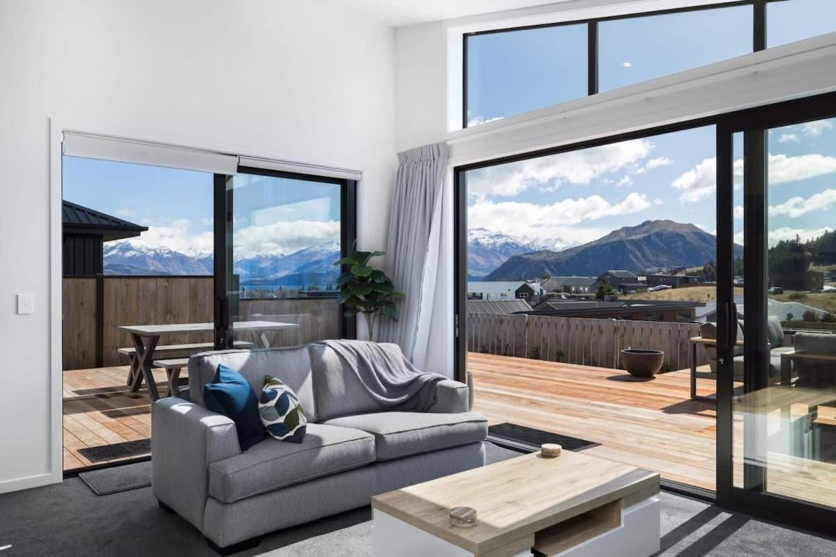 Views From The Heights Holiday home