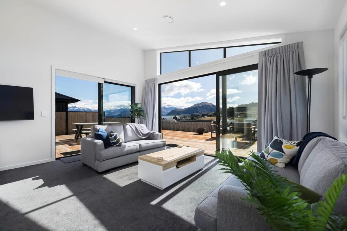 Holiday home Views From The Heights *