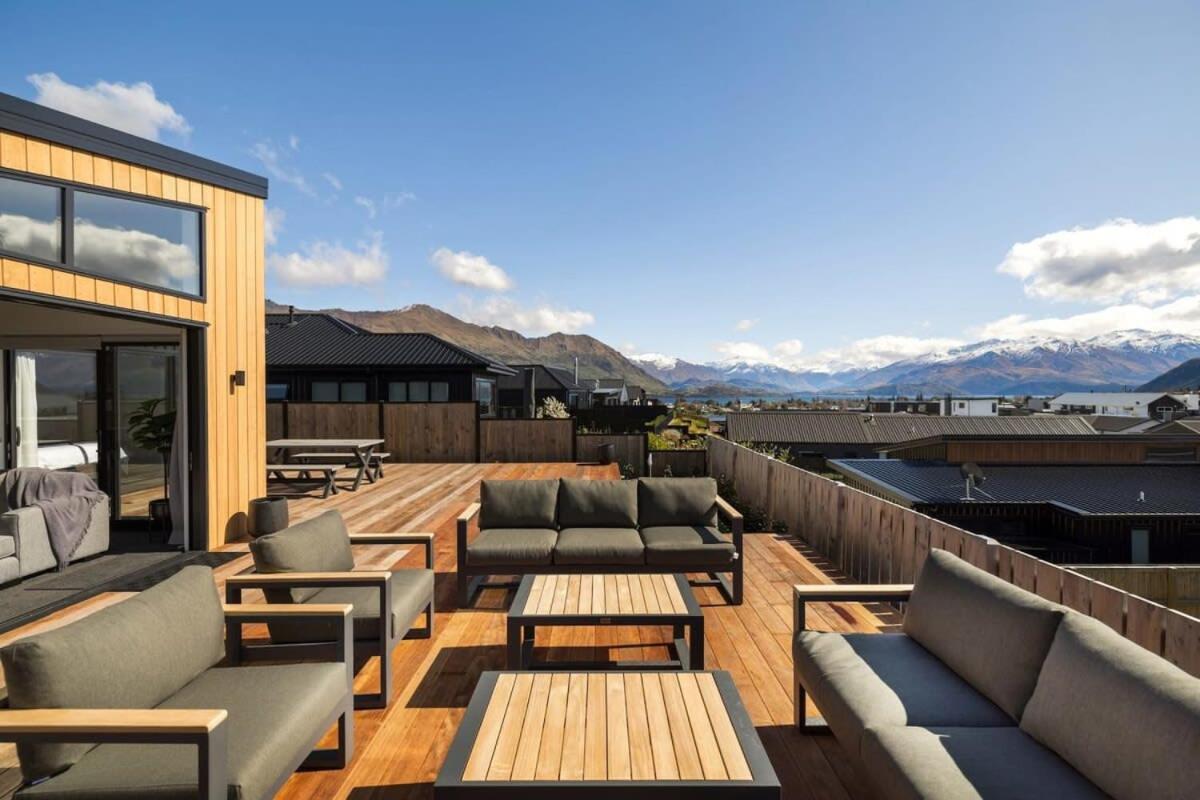Views From The Heights Wanaka