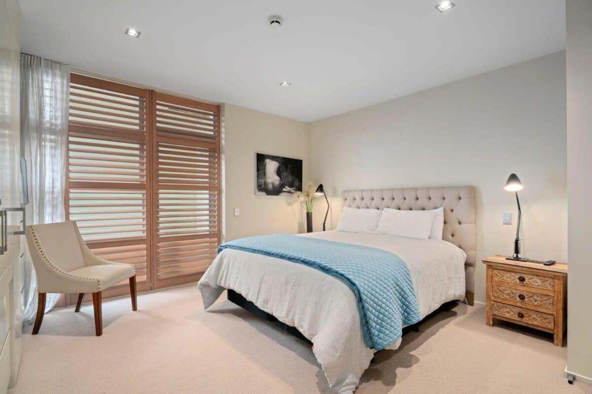 Luxury Lakeview On Ardmore With Sauna Apartment *