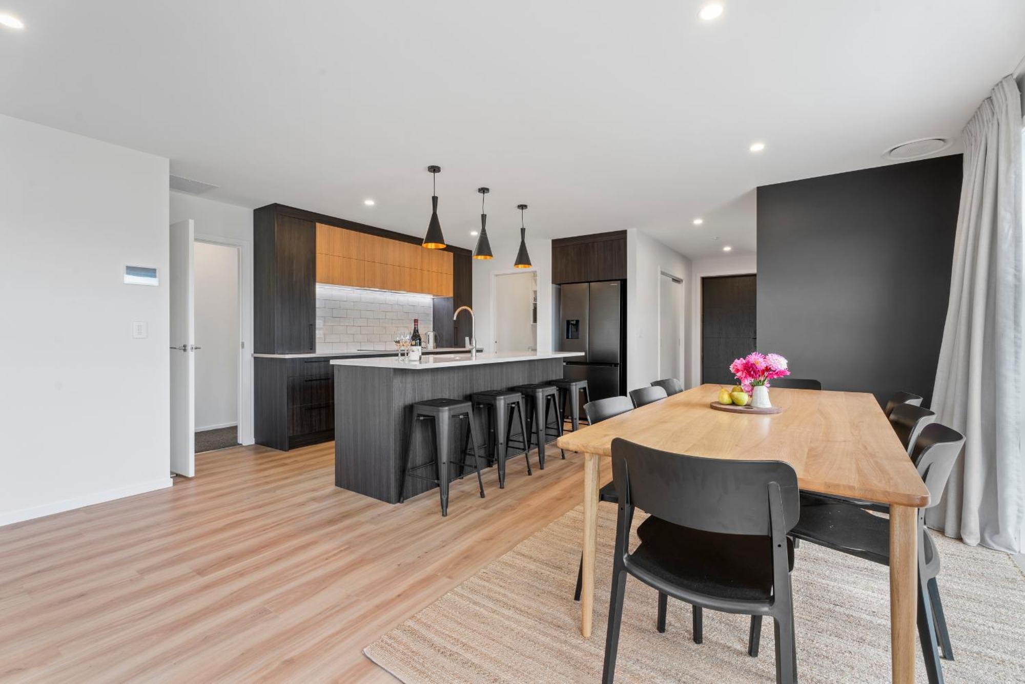 Scenic Riverslea -