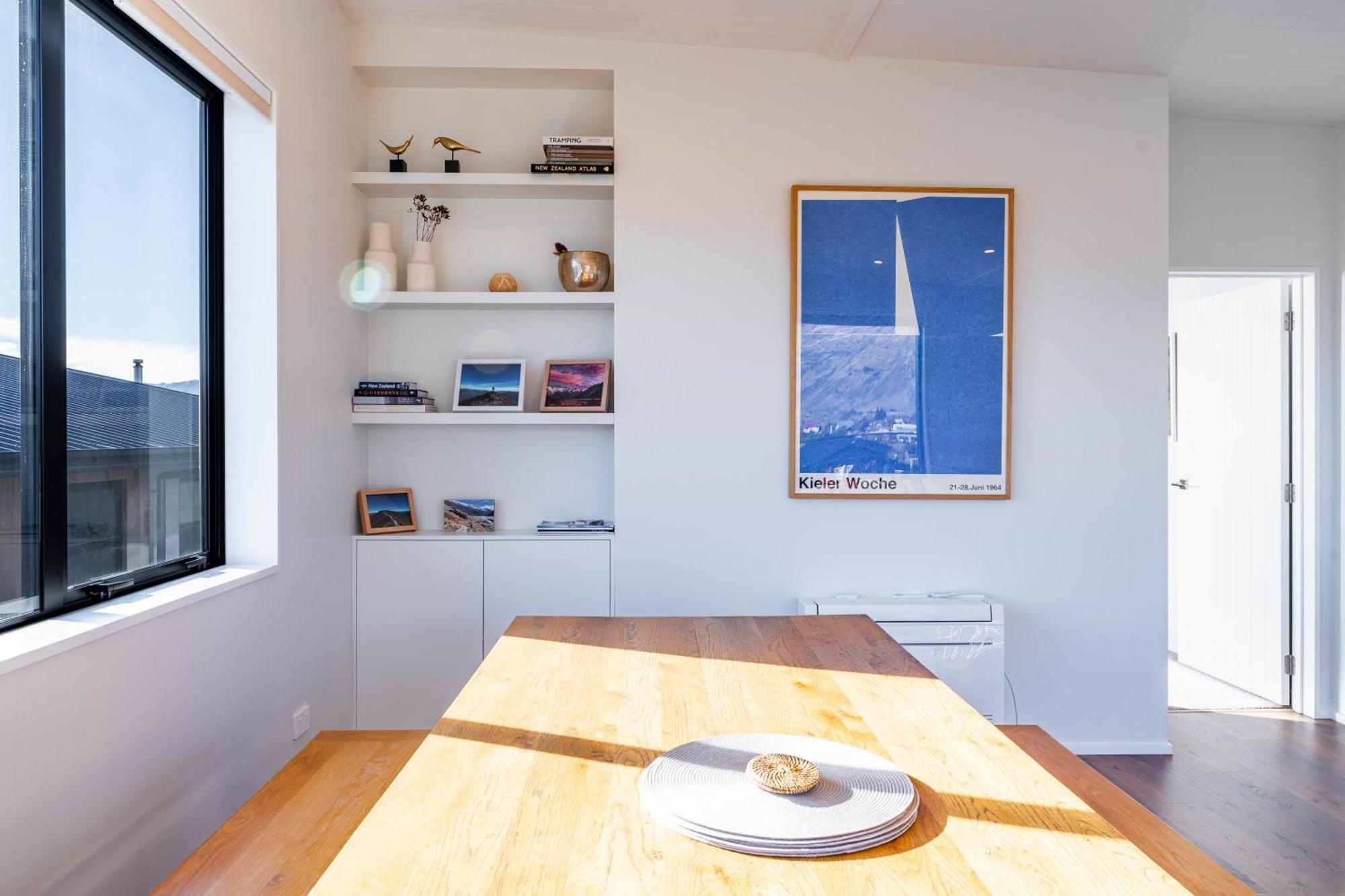 Stylish Panoramic Mountain And Views