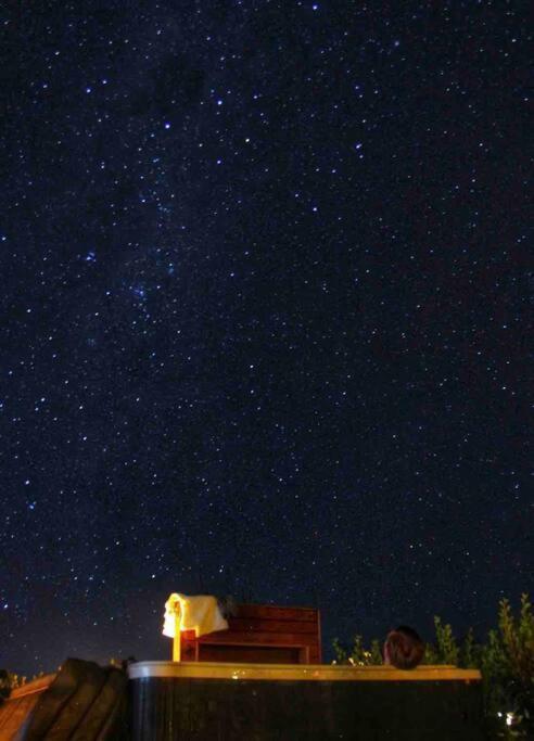 Mountain View Haven In W/hot Tub.