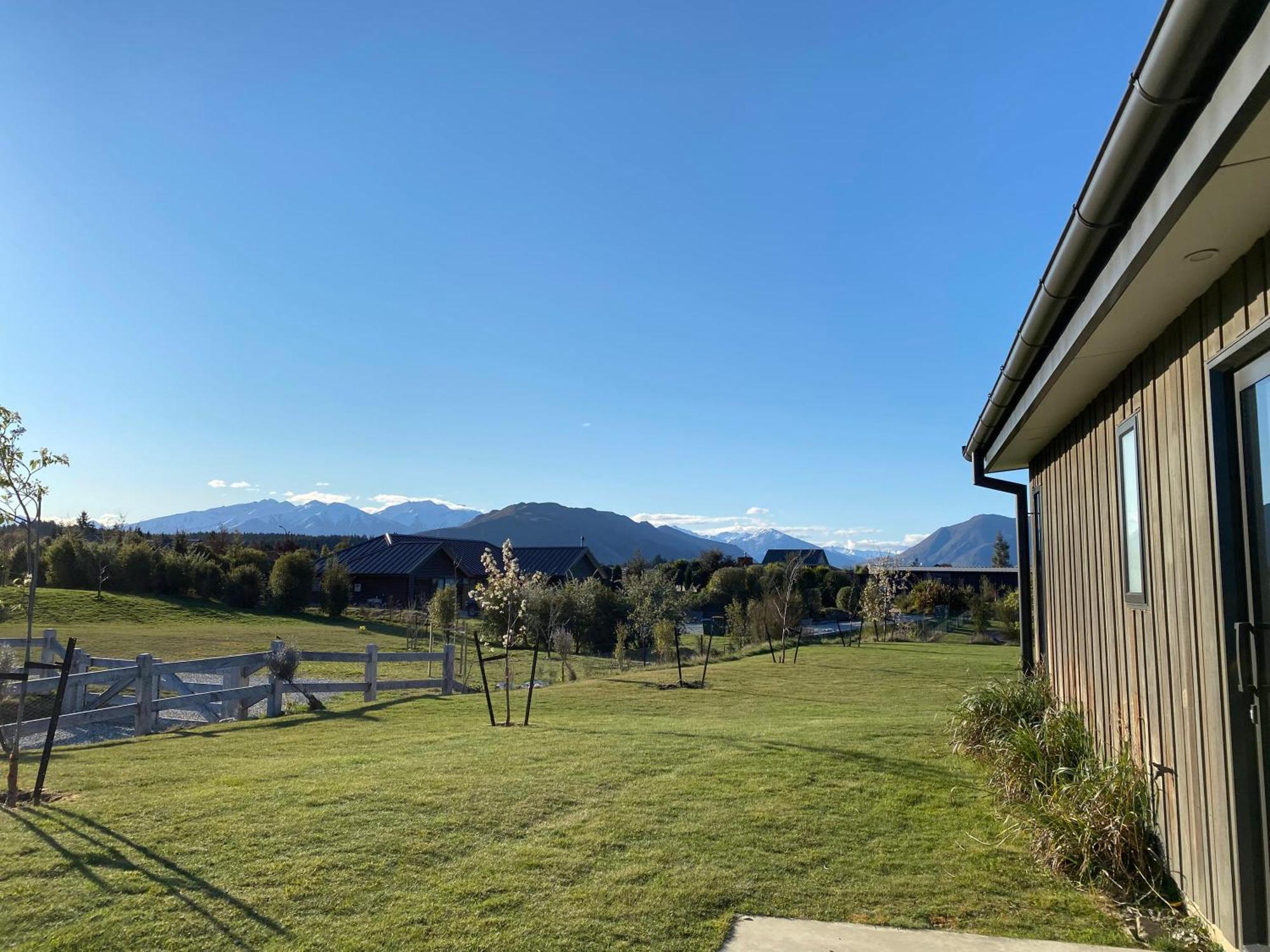 Holiday home The Yellow Door Wanaka