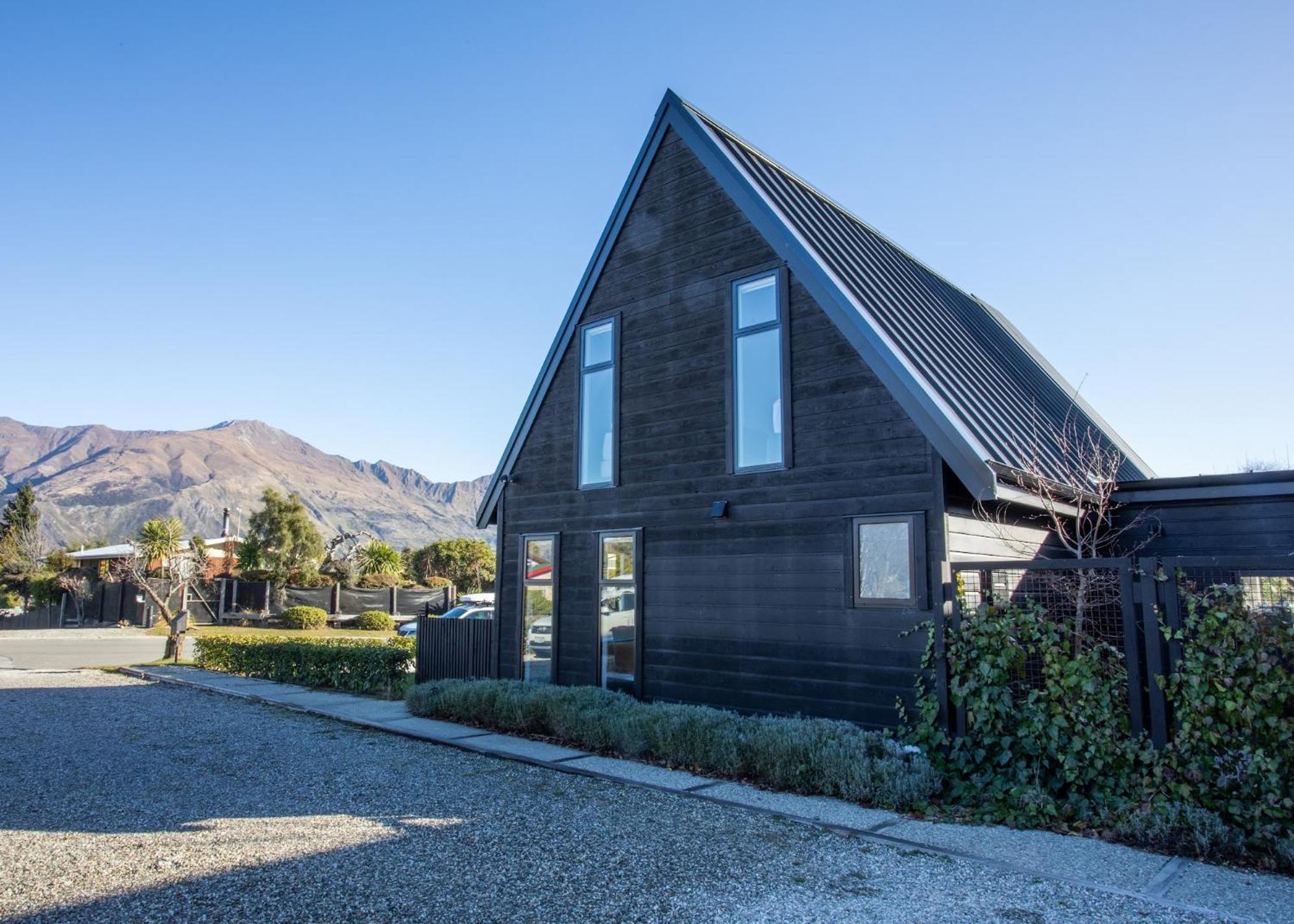 Relax On Rimu Holiday home