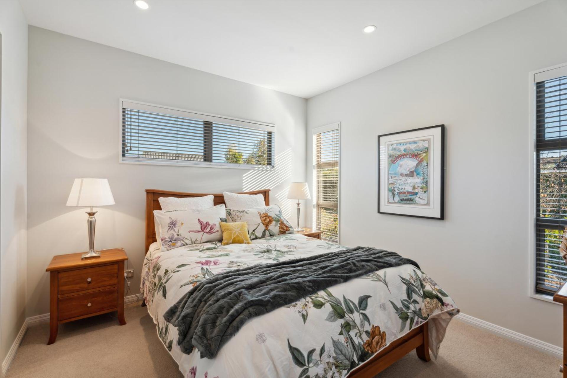 Tranquil On Ribbonwood - Holiday home Wanaka