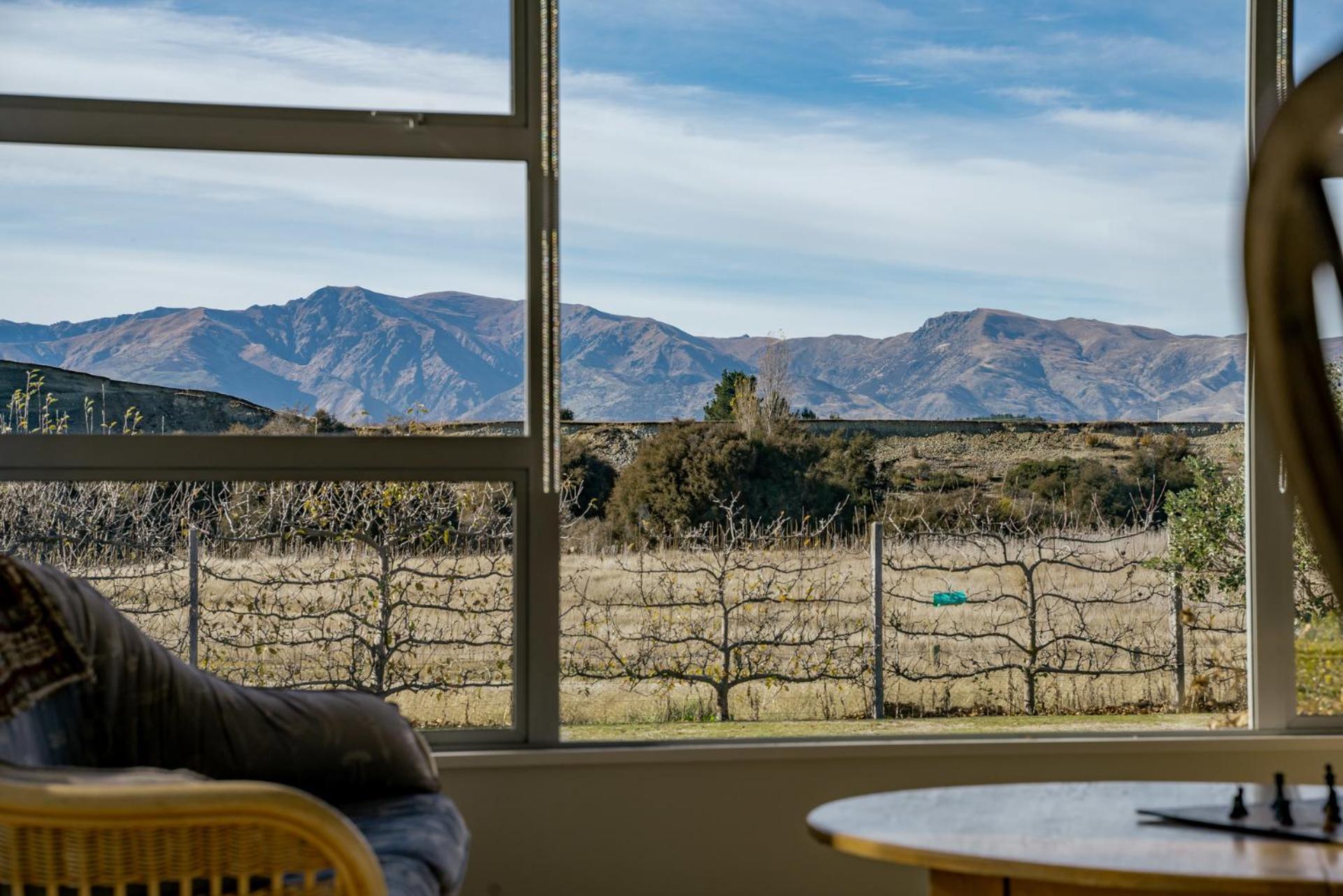 Tranquil On Ribbonwood - Holiday home Wanaka