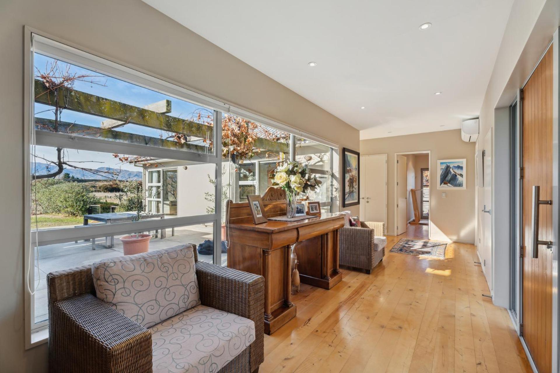Tranquil On Ribbonwood - Holiday home