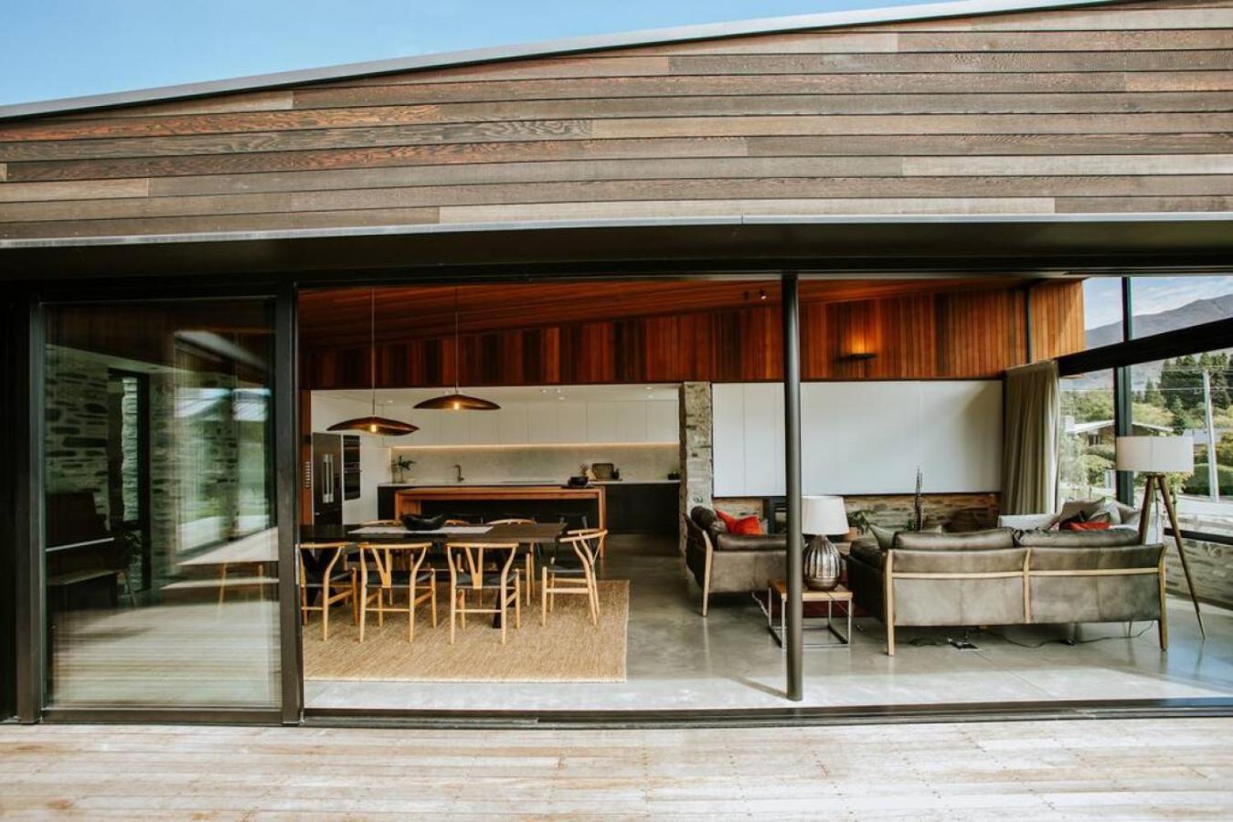 Three Peaks House - Release