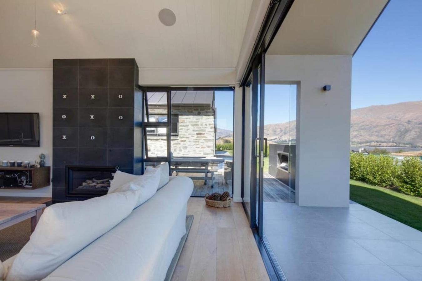 Holiday home Infinity Drive - Hot Tub - Views - Release Nz Wanaka