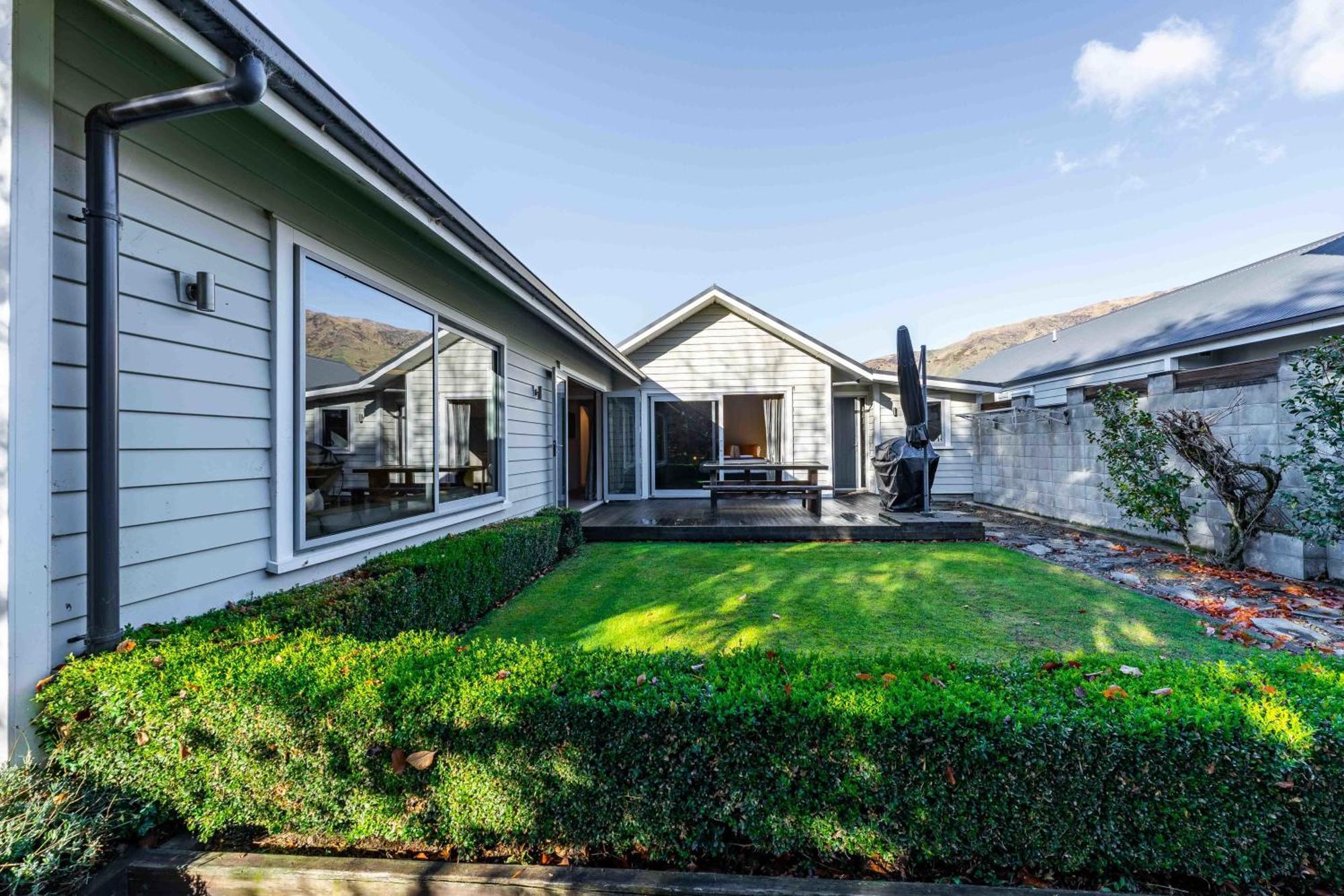Holiday home Roy's Bay Luxury