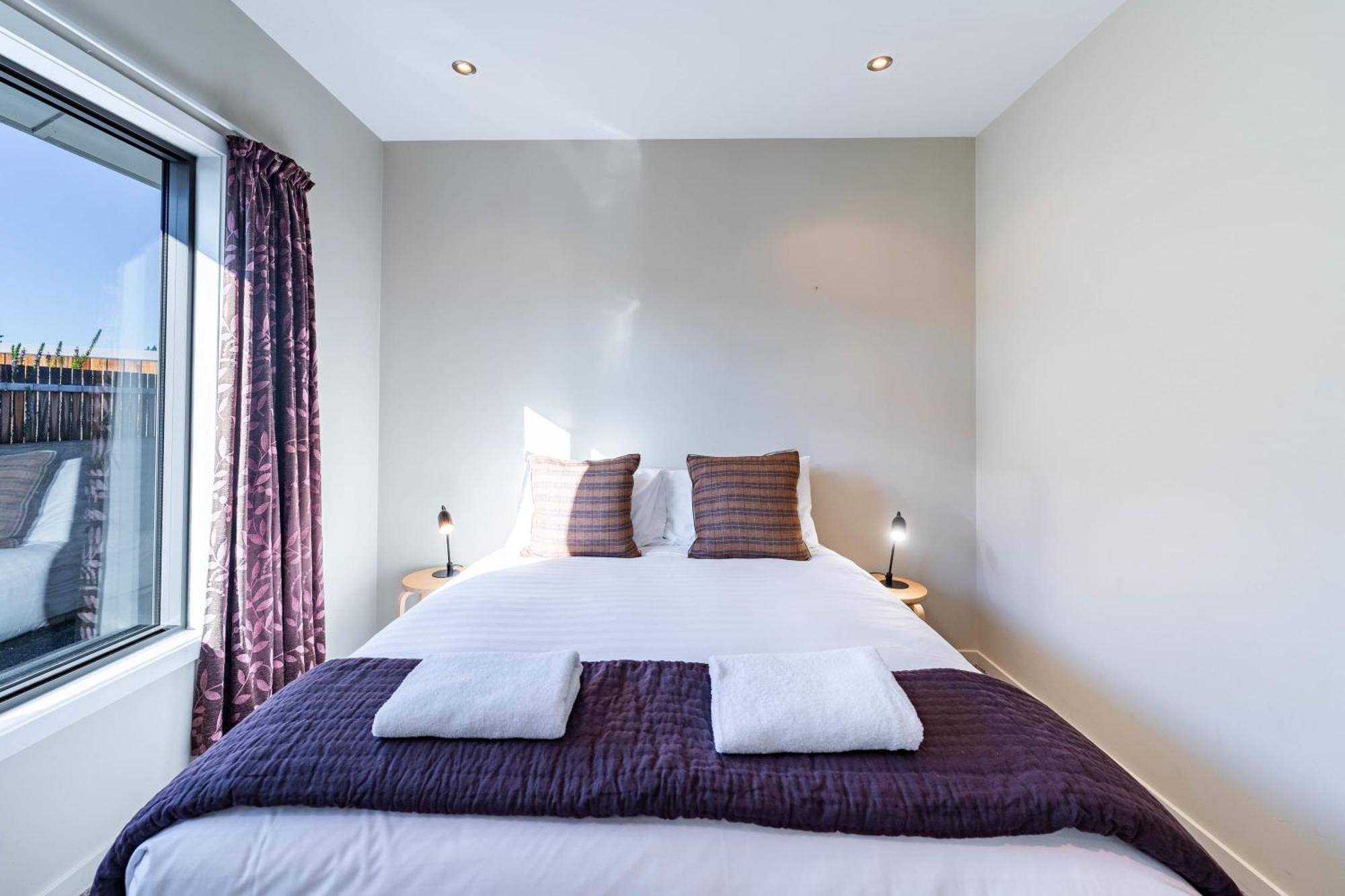 Roy's Bay Luxury * Wanaka