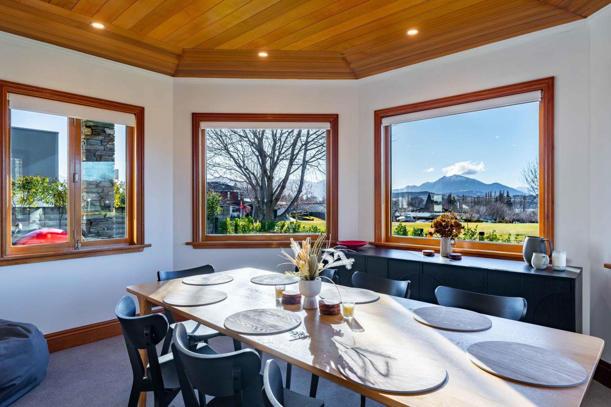 Holiday home Summit View *