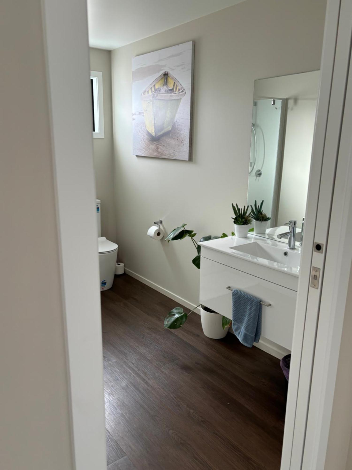 Comfort In Northlake Apartment
