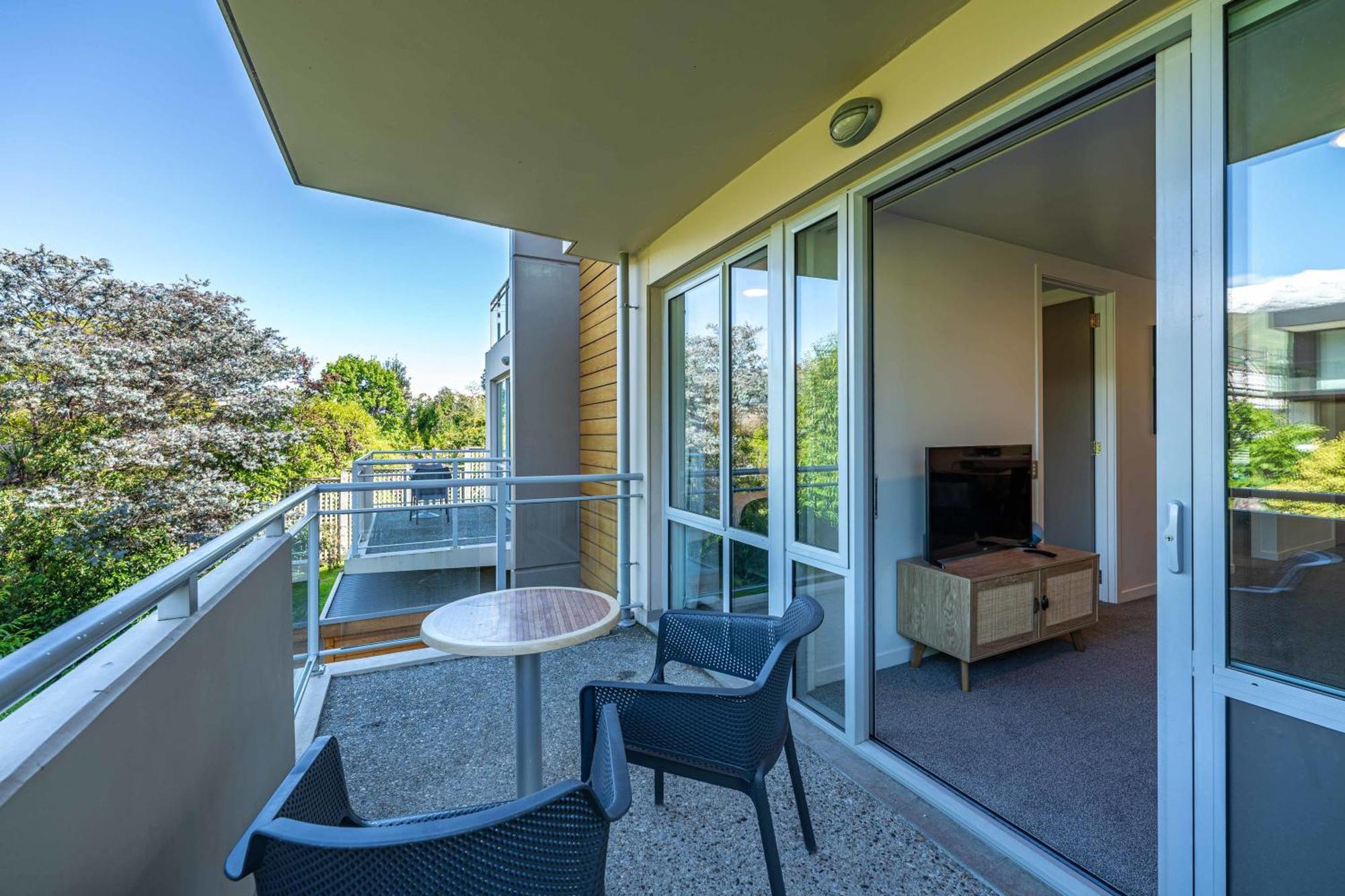 111 Apartment *