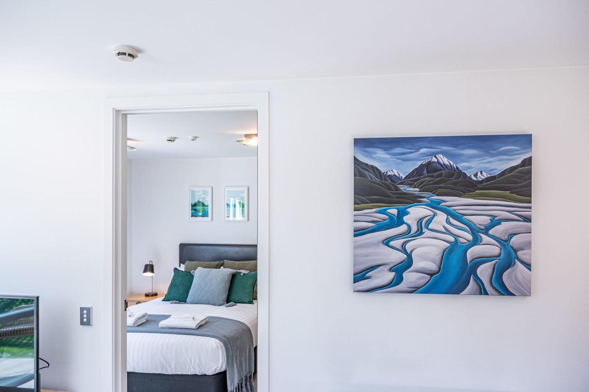Luxury 114 Apartment *