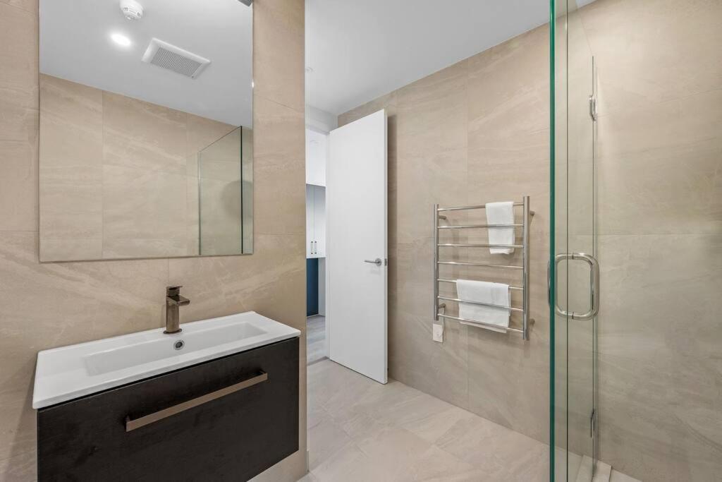 Luxurious New 2 Bed 2 Bath In Apartment Wanaka