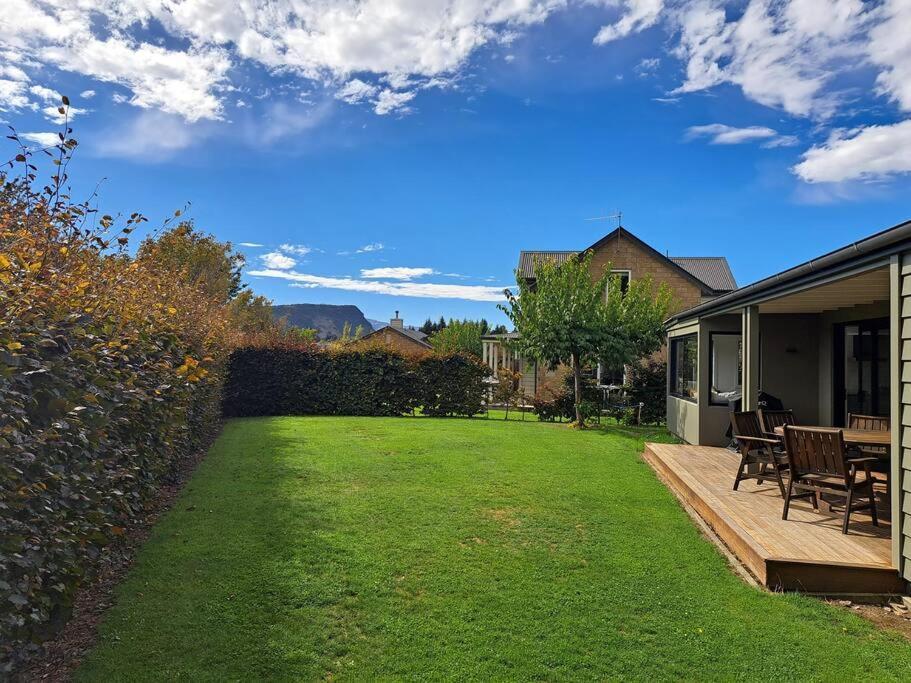 Peaceful And Secluded, Yet So Close To Town! Wanaka
