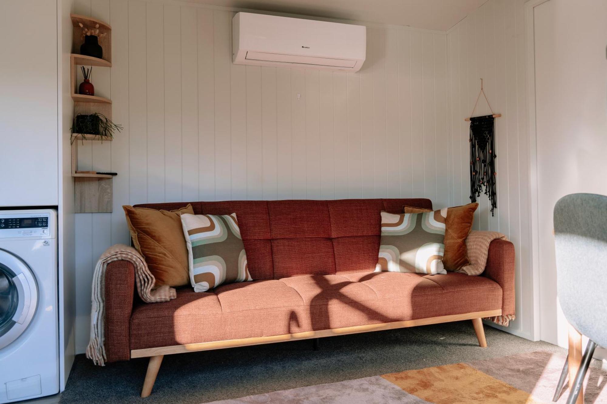 Mountain - Central, Cosy And Cute With Views Holiday home Wanaka