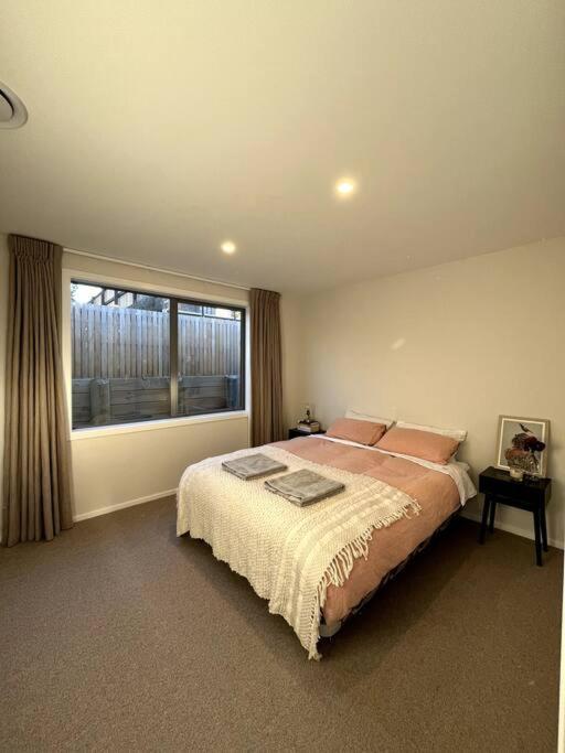 Alpine Haven With Mountain Views Holiday home *