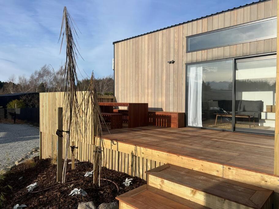 Alpine - Views, Fire-pit, Central, Cosy * Wanaka