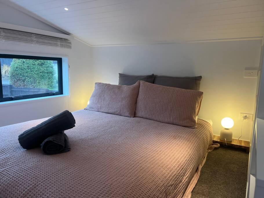 Apartment Alpine - Views, Fire-pit, Central, Cosy Wanaka