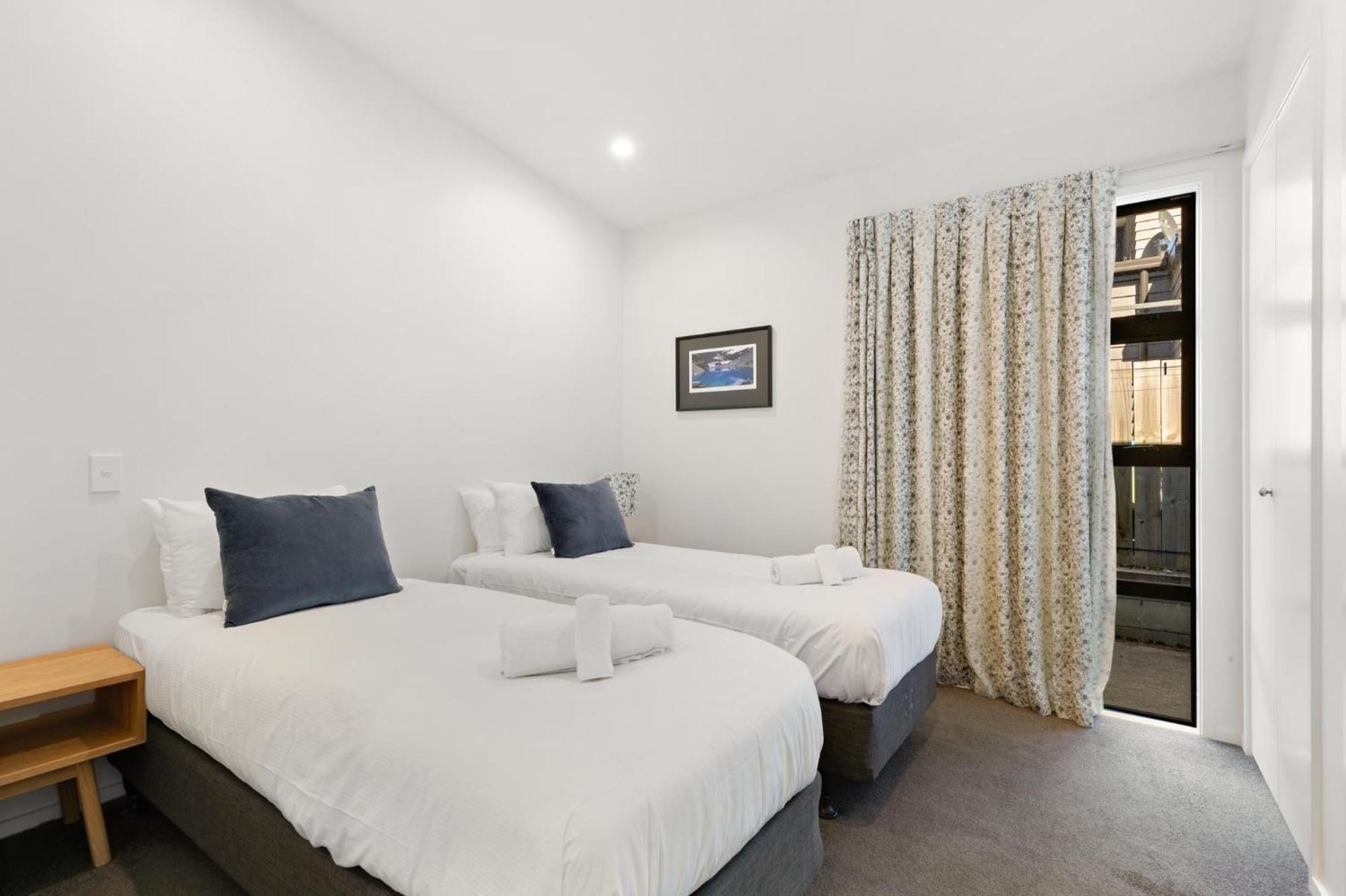 Apartment Tenby