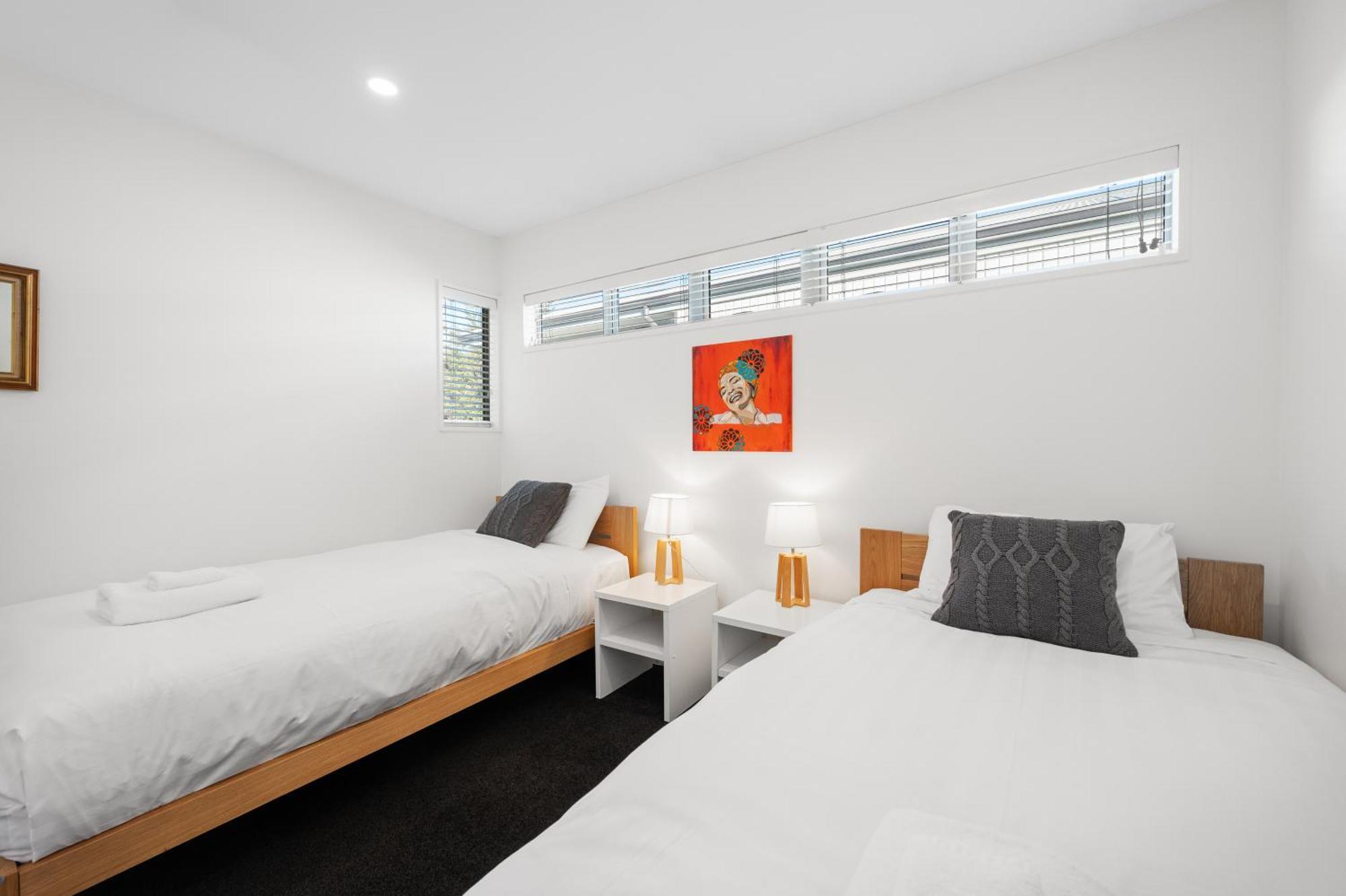 Spacious Alpine View Wanaka