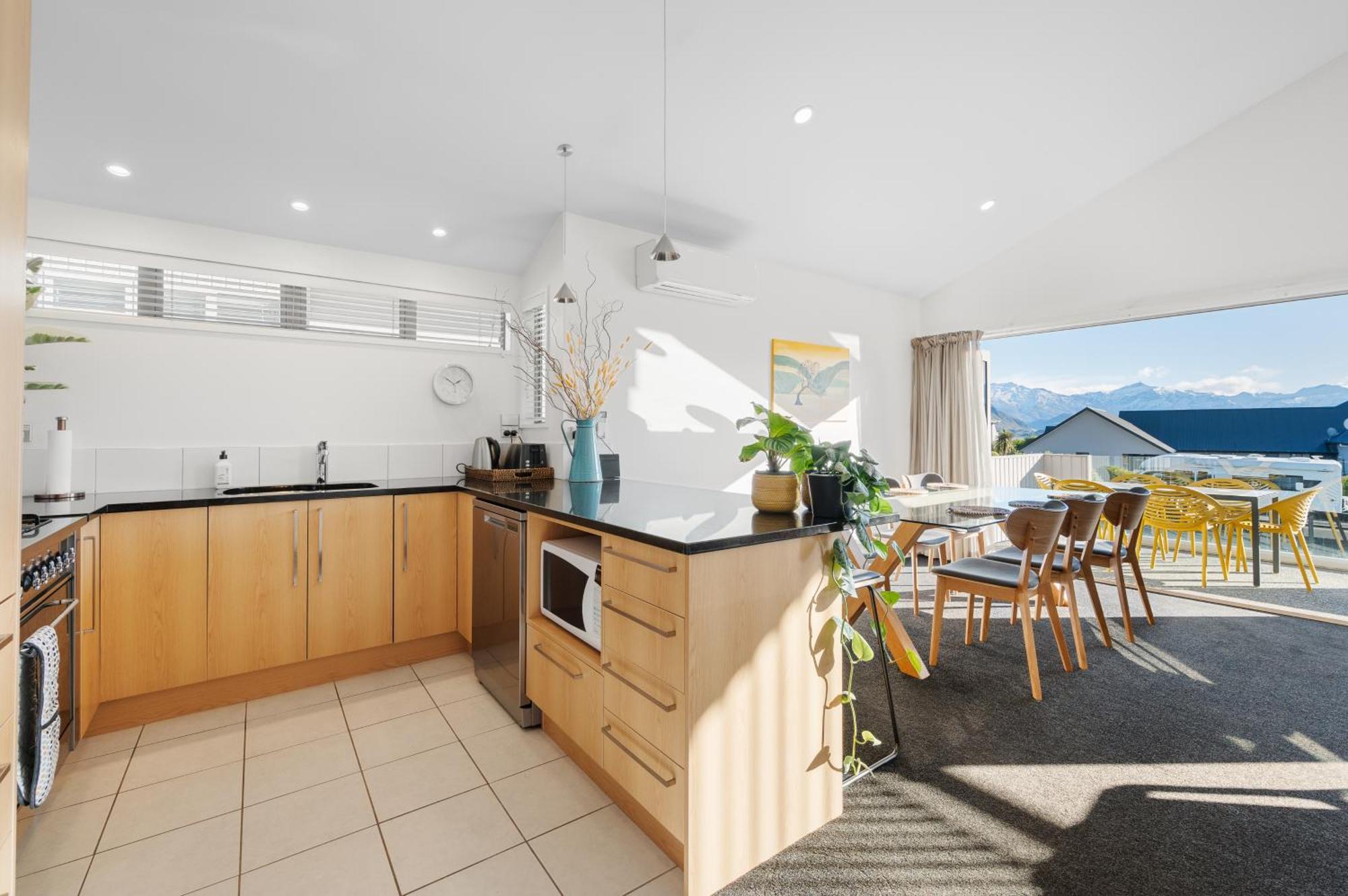 Spacious Alpine View Villa