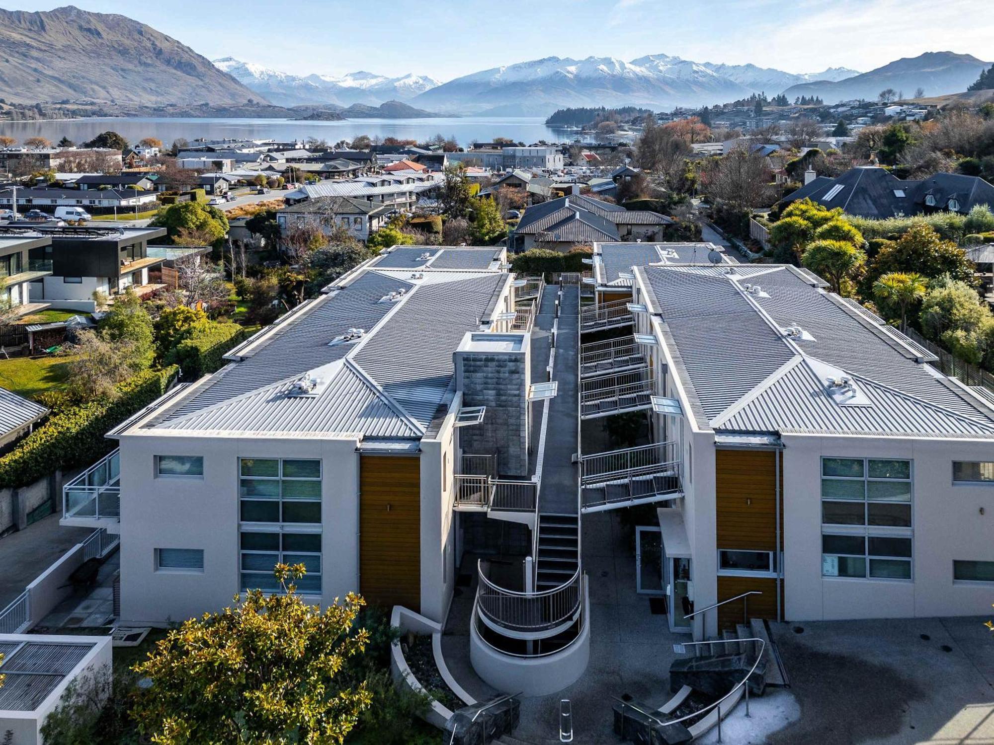 111 Wanaka