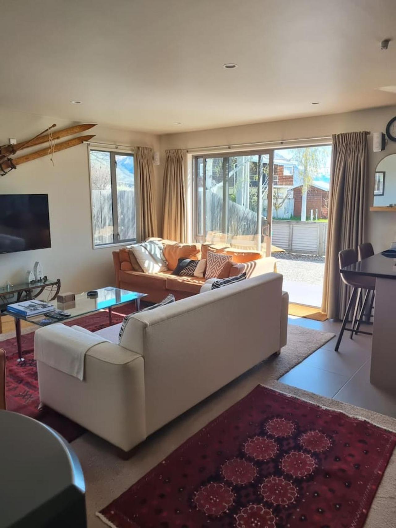 Amazing Location 2 Bedroom Unit Wanaka
