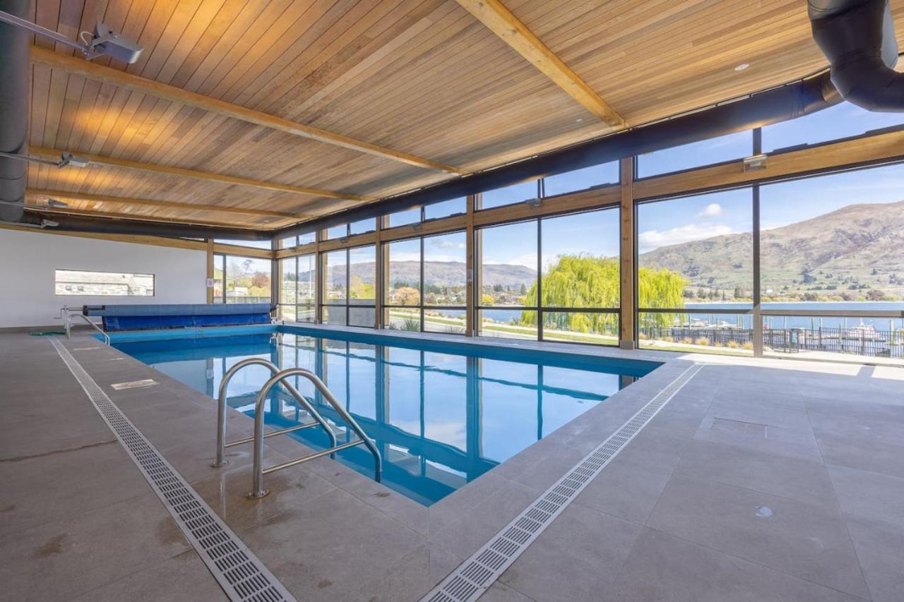 Apartment Penthouse With Marina Views - Or Two Bedroom *