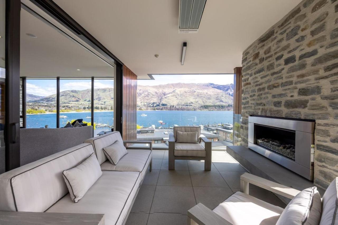 Penthouse With Marina Views - Or Two Bedroom Apartment Wanaka