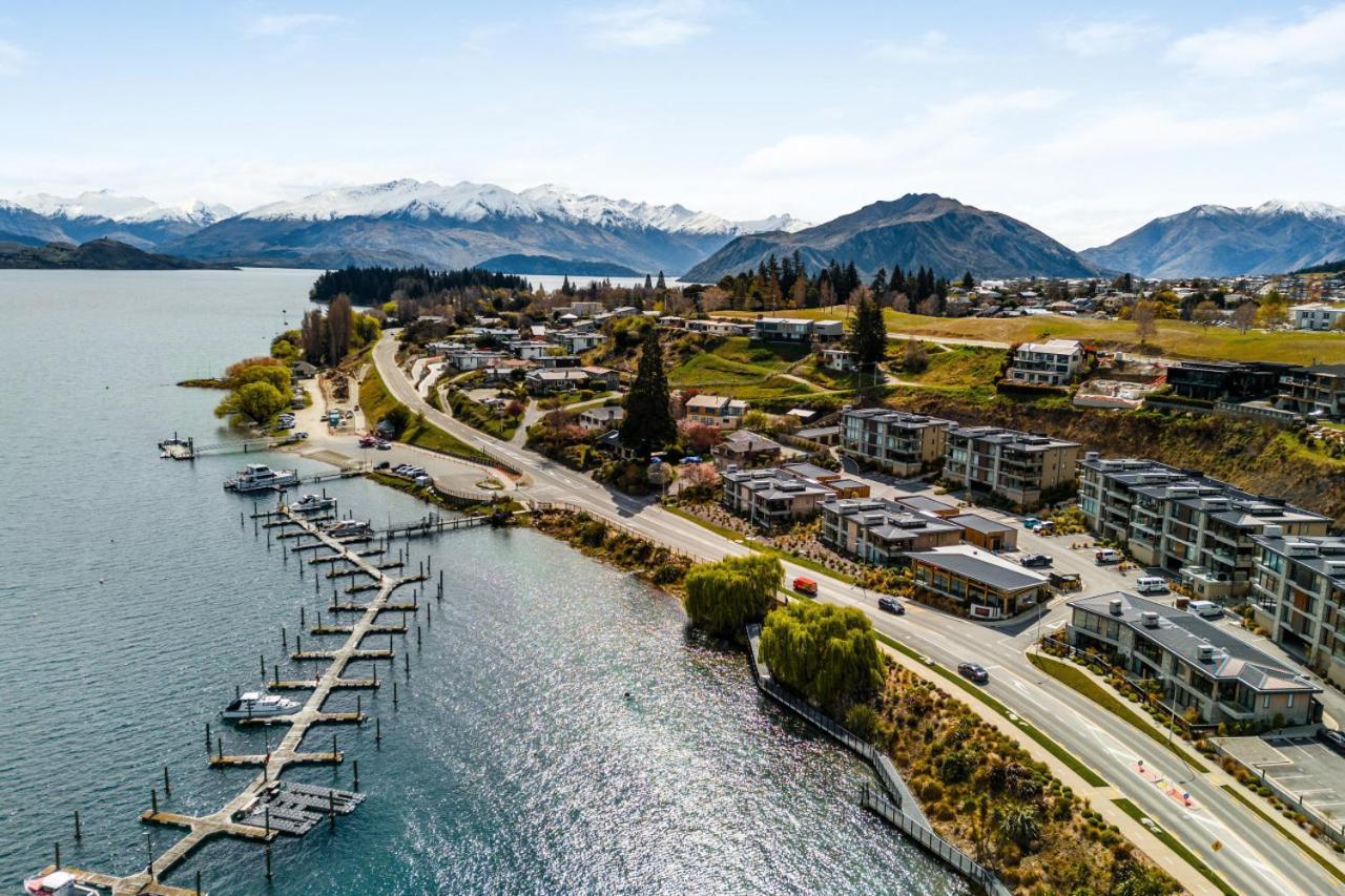 Apartment Penthouse With Marina Views - Or Two Bedroom