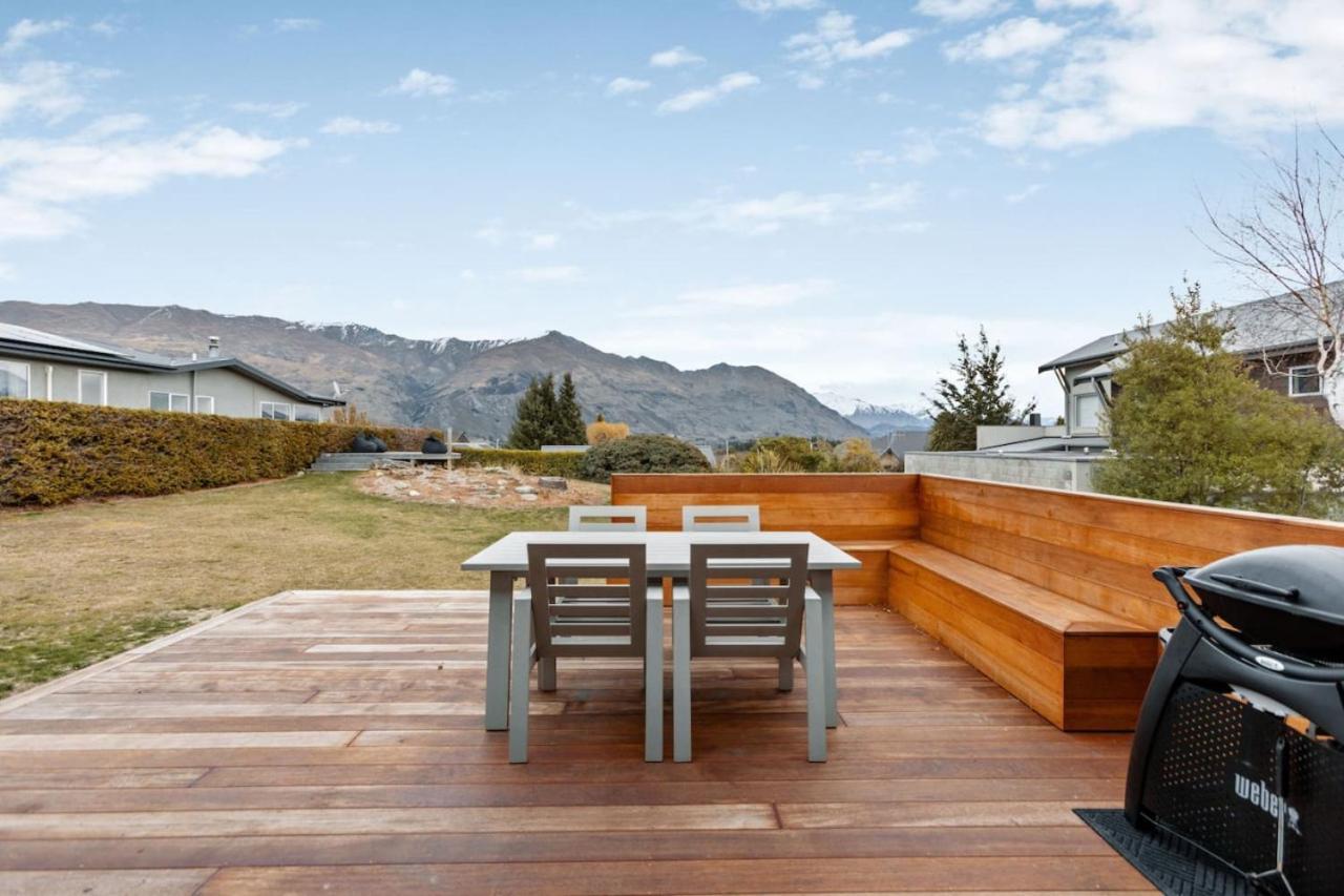 With Alpine Views Holiday home Wanaka