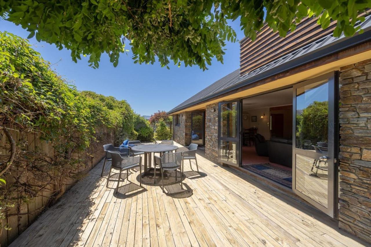Willowridge Retreat In *