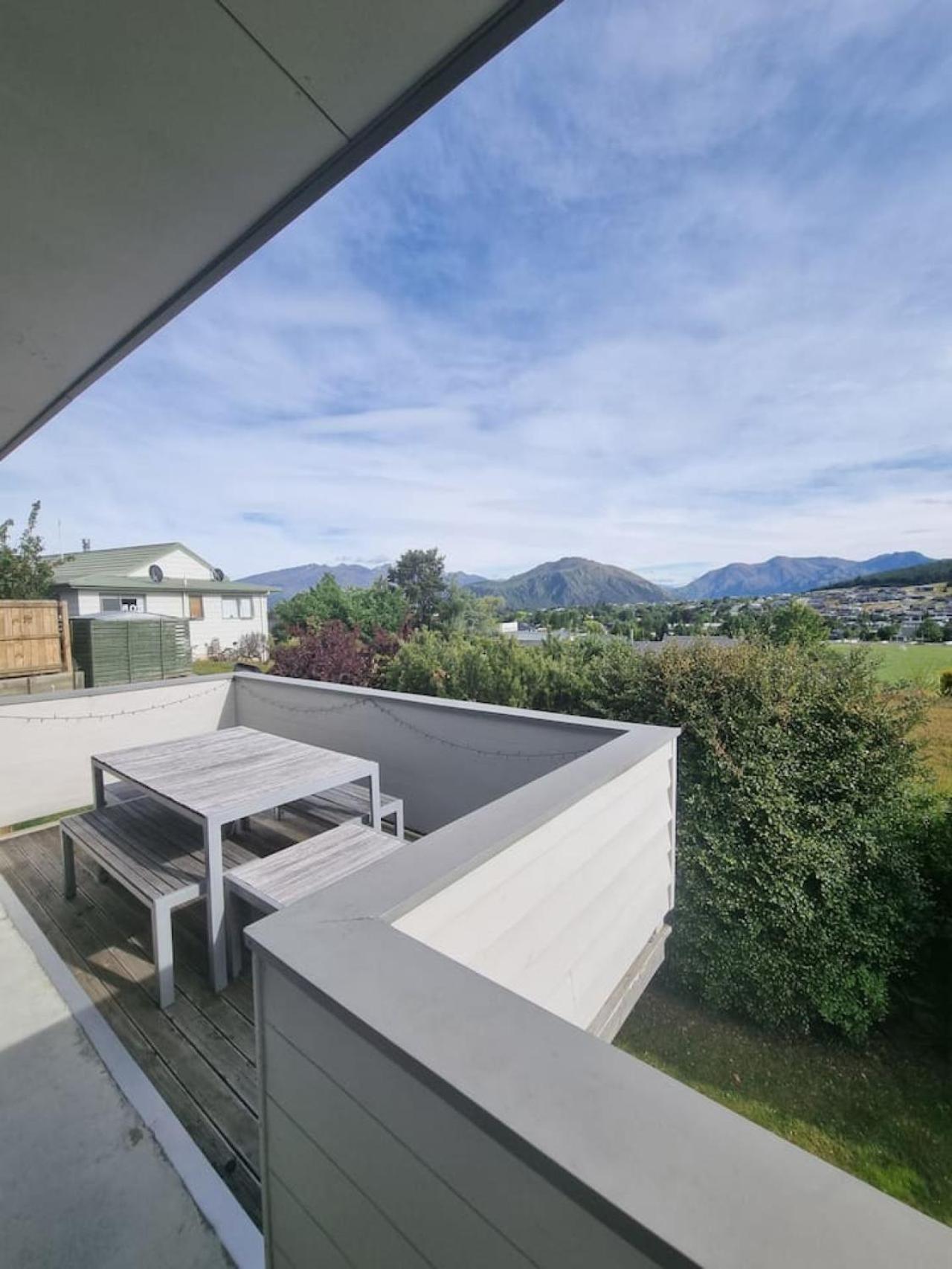 Bach With Mountain Views Holiday home *