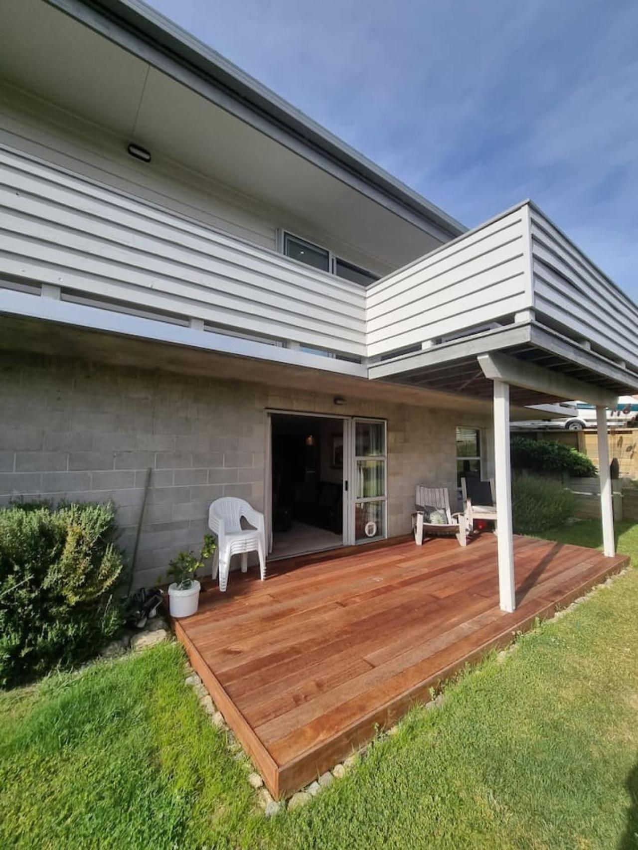 Holiday home Bach With Mountain Views Wanaka