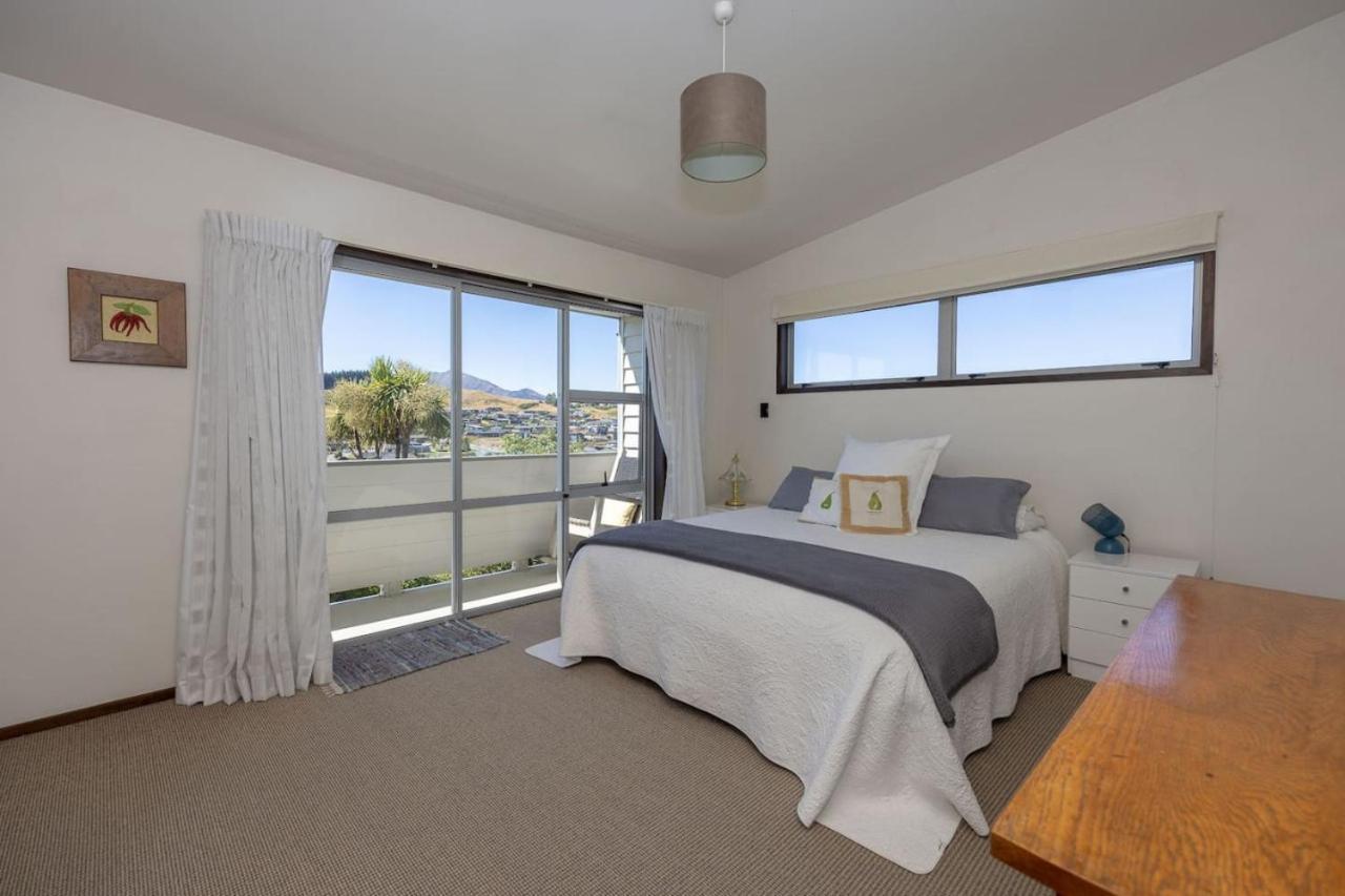 Holiday home Bach With Mountain Views Wanaka