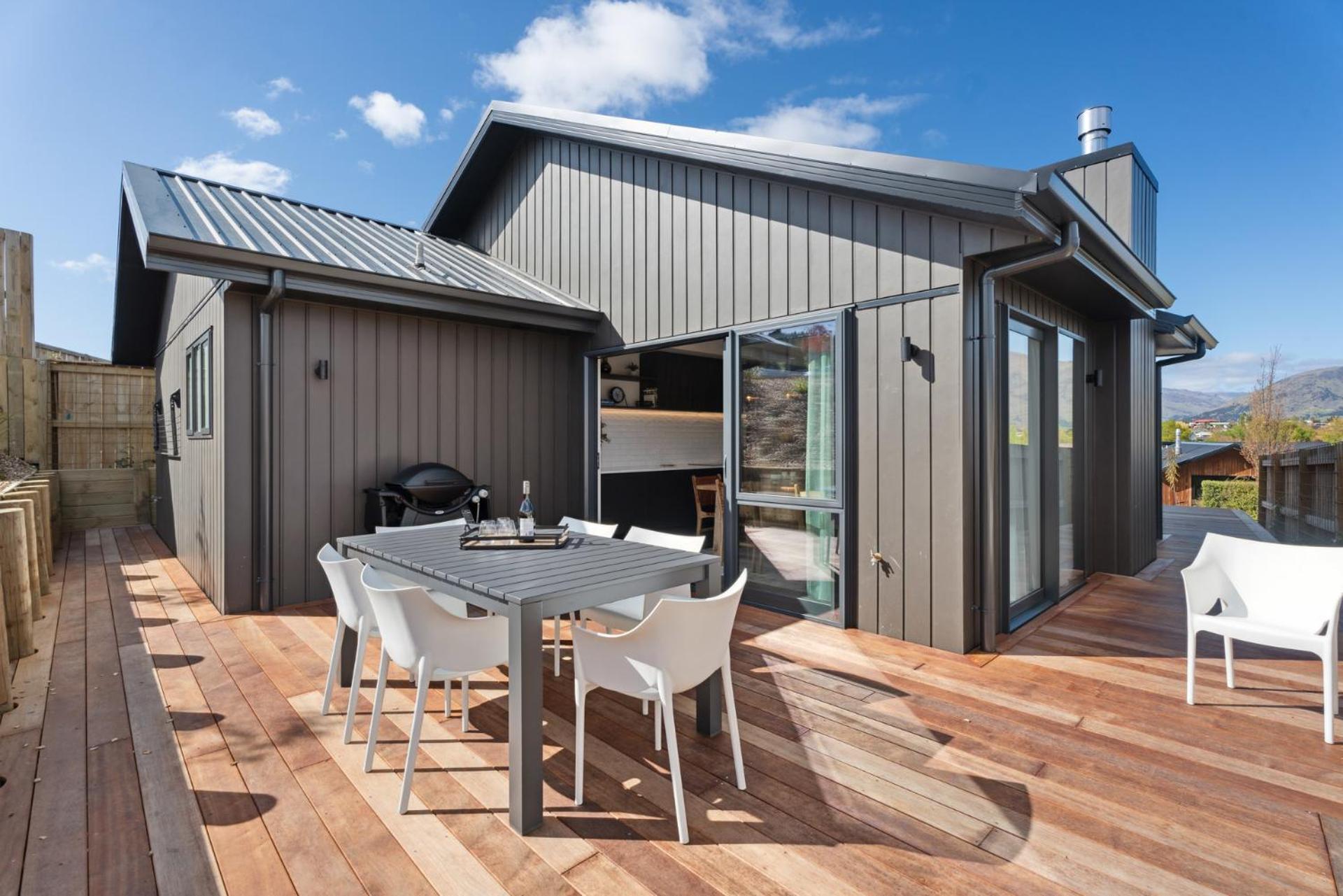 Holiday home 86 On Kirimoko - Wanaka