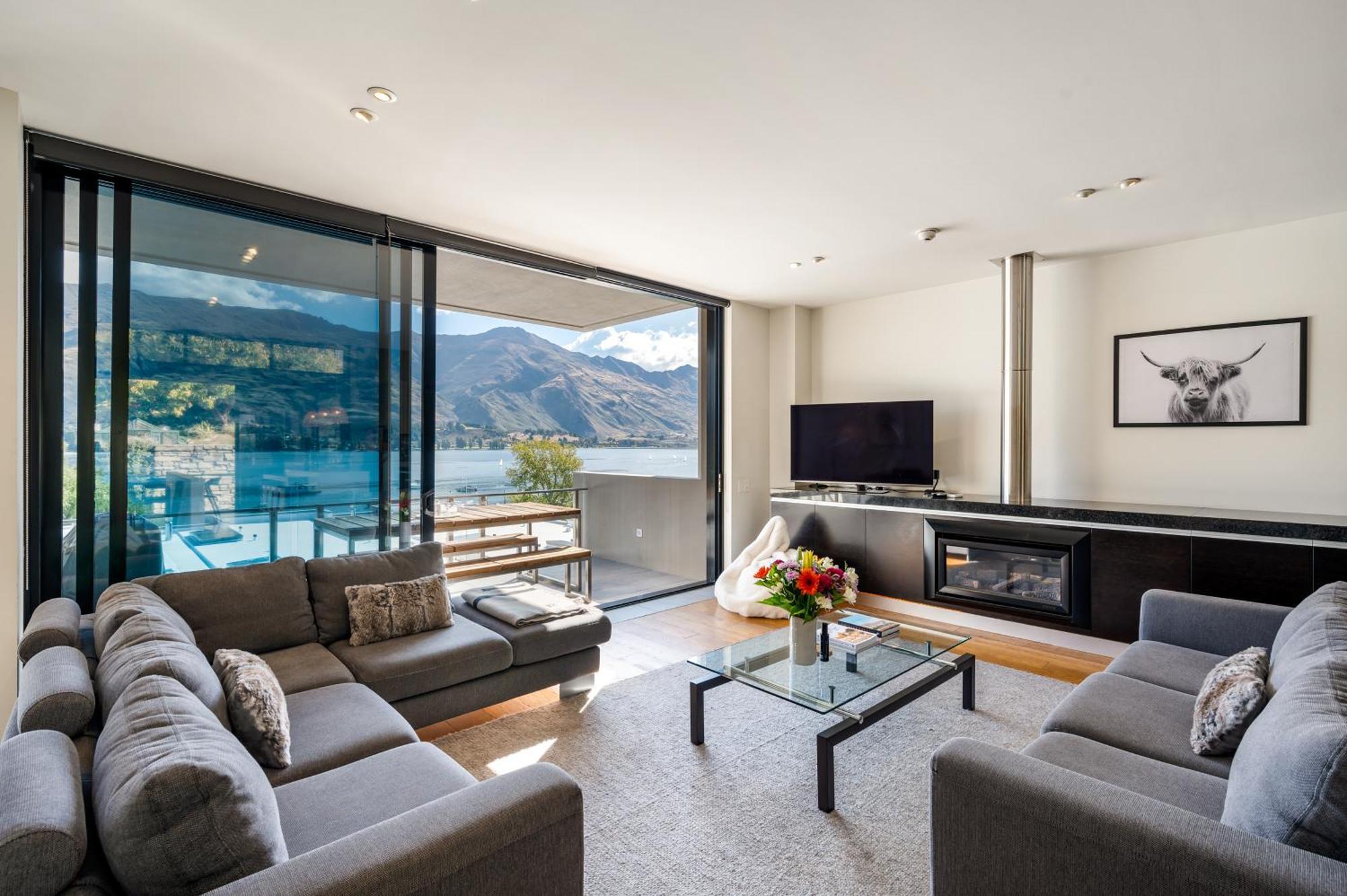 Apartment Lakefront View With Sauna *