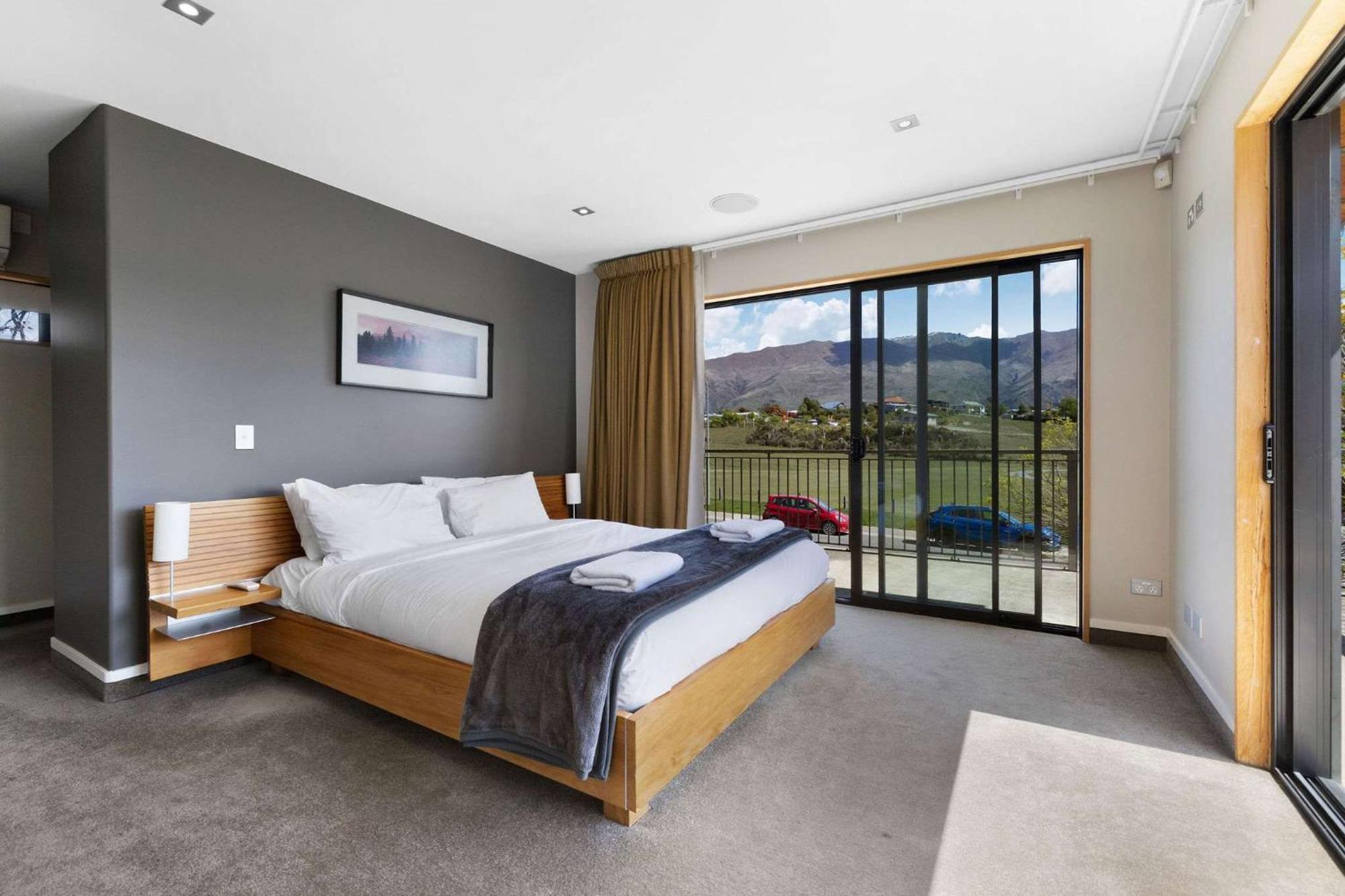 Family Retreat Holiday home Wanaka